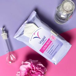 Khăn ướt vệ sinh phụ nữ Vagisil Ultra Fresh Intimate Wipes